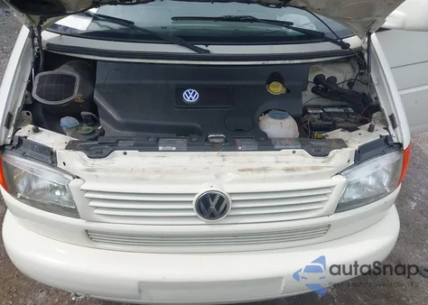 2002 Volkswagen Eurovan Gls из США, поврежденный, VIN WV2KB47052H026745